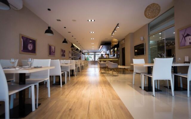 Gran Hotel Flores