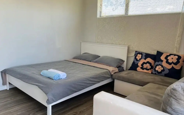 2 Double 1 Single 1 Sofa Beds Studio A – Guest Rooms – Rotorua