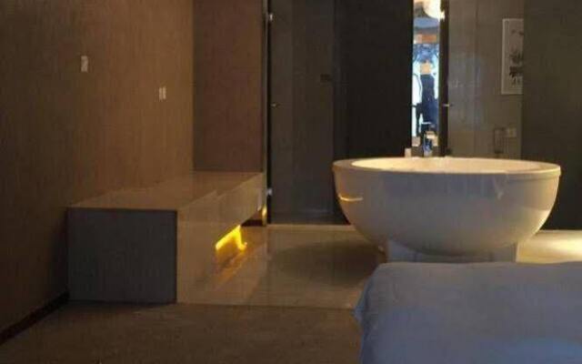 Wuhan Palm Spring International Hotel
