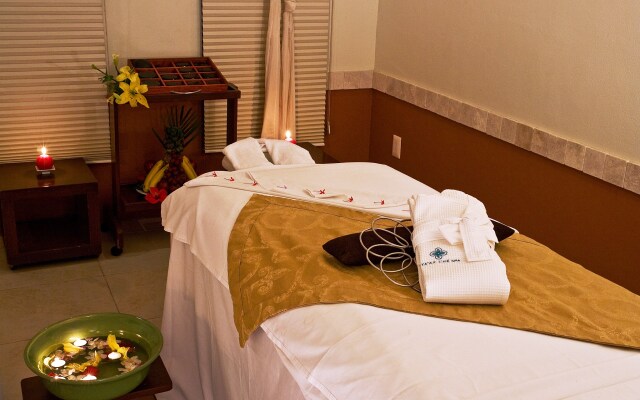 Laguna Suites Golf & Spa