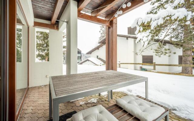 Casa Collina 5i-02