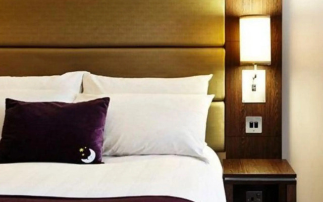 Premier Inn Wirral (Heswall)