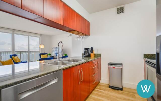 Ocean views 3BRBest Location at Brickell