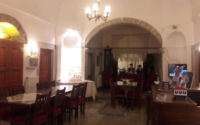 Demirkapi Konak Hotel