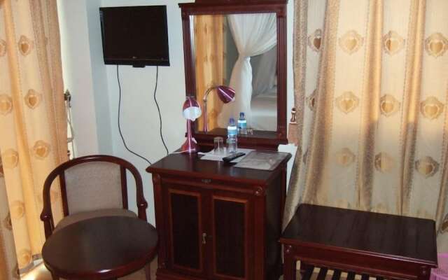My Room by Oyo Rooms