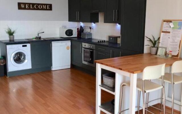 Apartment with Swimming Pool