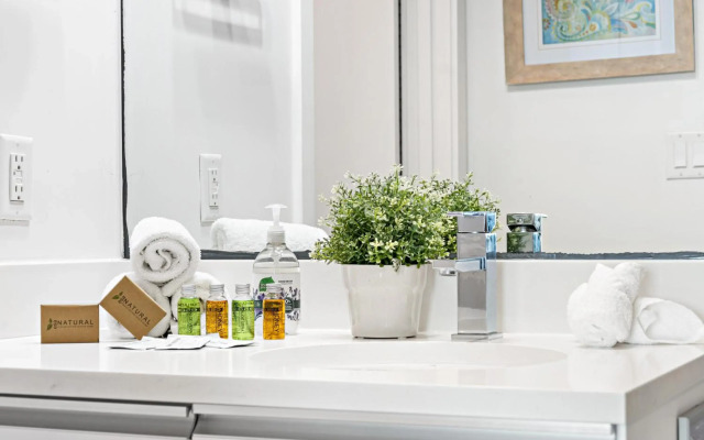 Dharma Home Suites Miami at Monte Carlo