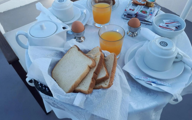 Paradisos Oia
