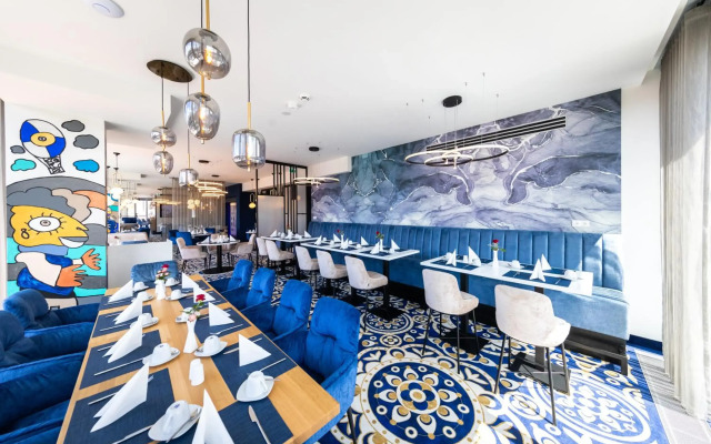 Best Western Premier Royal Blue