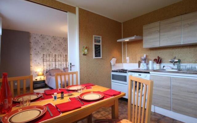 Gîte La Chapelle-Montligeon, 3 pièces, 4 personnes - FR-1-497-103