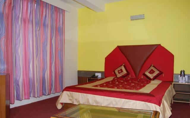 Chichoga Holiday Inn Manali
