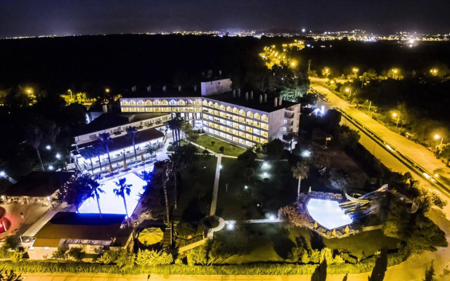 Serra Park Hotel