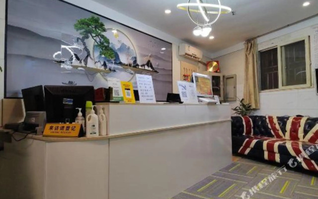 Shenzhen New Direction Boutique Hotel (Cuizhu Subway Station)