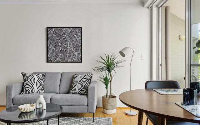 Idyllic Studio by University Campuses – Guest Rooms – Sydney
