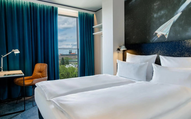 Motel One Munich - Deutsches Museum
