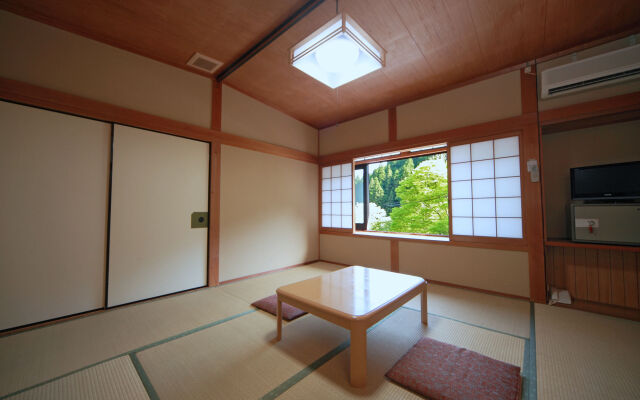 Yumoto Onsen Oharasansou