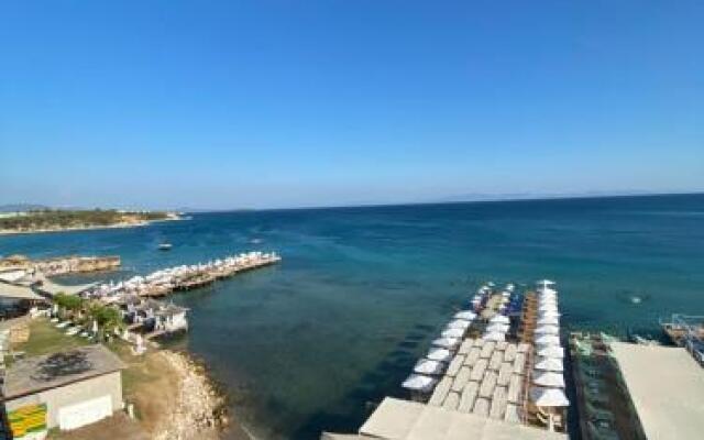 Seaside Apart Hotel