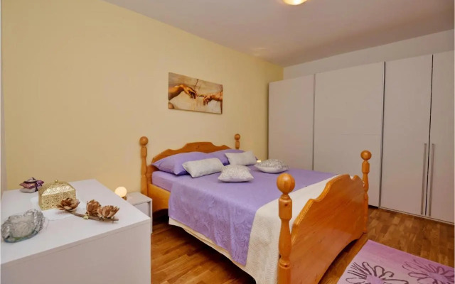 Holiday home Franje Tudmana V