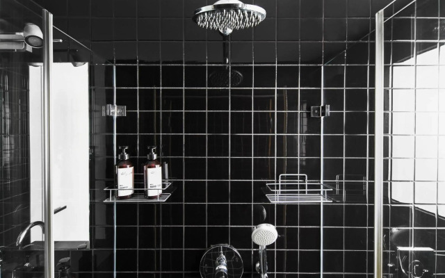 Touch The Sky by HolyGuest