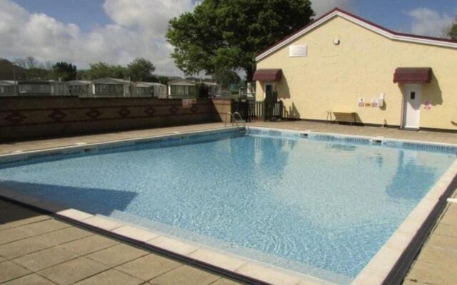 Static caravan J2, The fairway holiday park