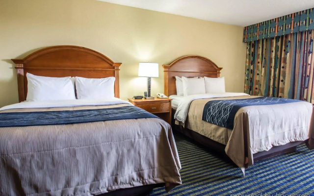 Crowne Plaza Orlando - Lake Buena Vista