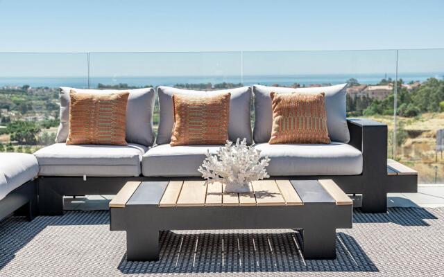 Oasis325- Top class penthouse with stunning views