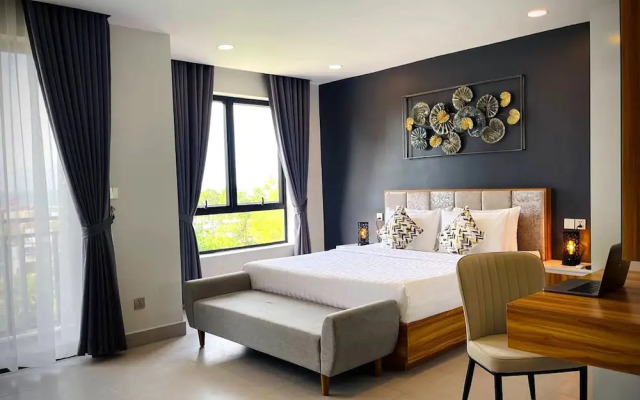 SS Hotel & Residence