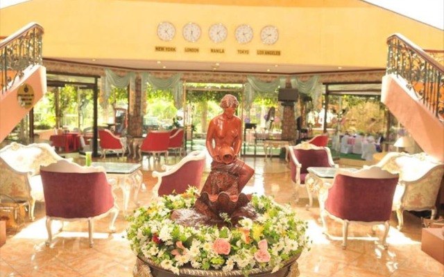 Queen Margarette Hotel - Main