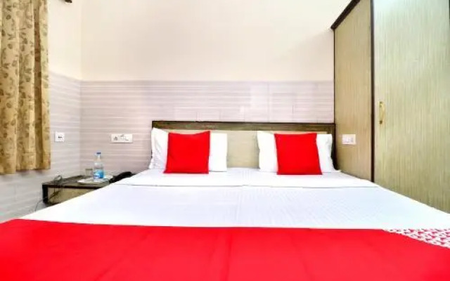 OYO 23084 Chhabra Guest House