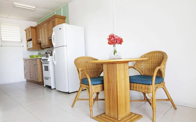 Adulo Apartments