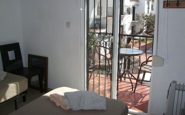Aptos Pueblo Andaluz  Nerja