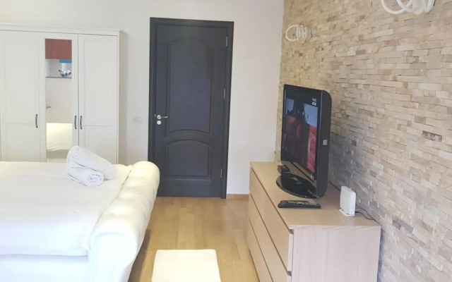 Ritmului Mega Mall Studio