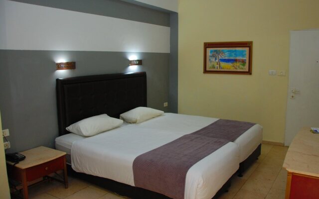Maman Hotel