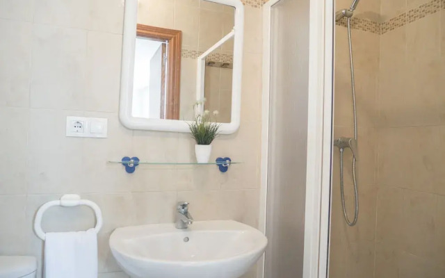 Marineu Los Almendros