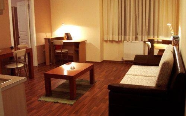 Ev Gibi Suite Hotel