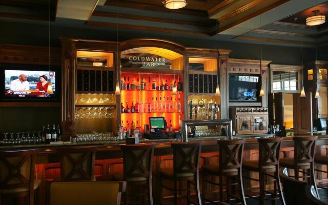 Watkins Glen Harbor Hotel