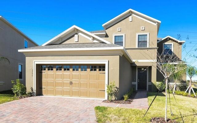 2293 Providence House 5 Bedroom by Florida Star