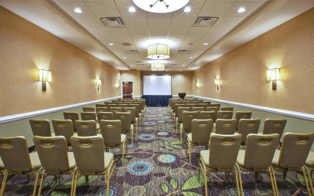 Holiday Inn National Airport/Crystal City by IHG