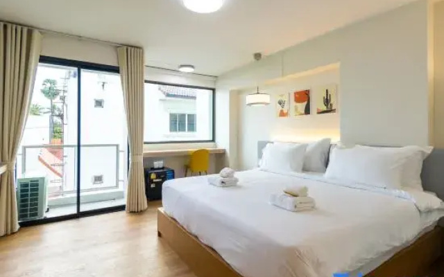 Chorbnorn Hotel