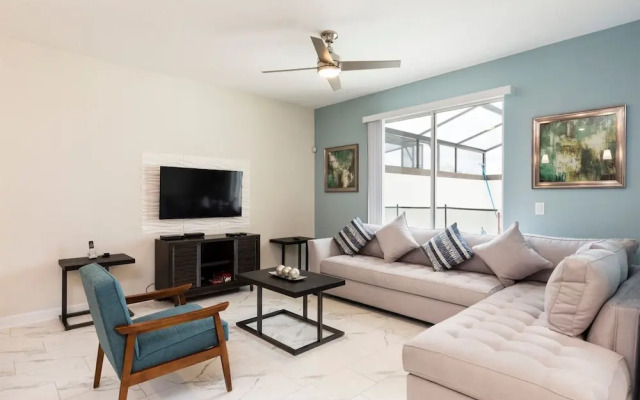 4BR Town Home In Champions Gate