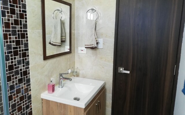 Cmodo Apartamento