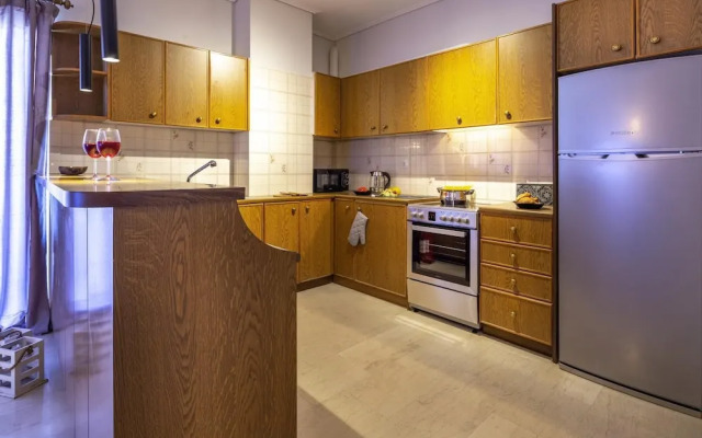 Kleio - Spacious Apartment in Glyfada
