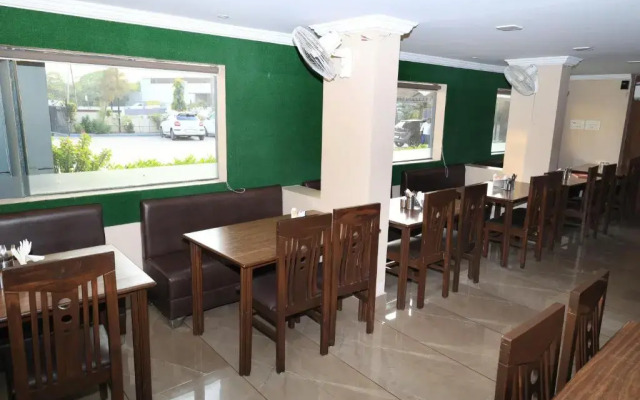 Hotel Sai Neel
