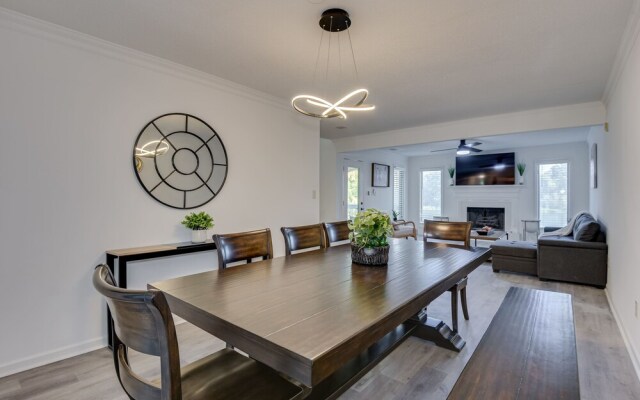 Beautiful 3BR Townhouse