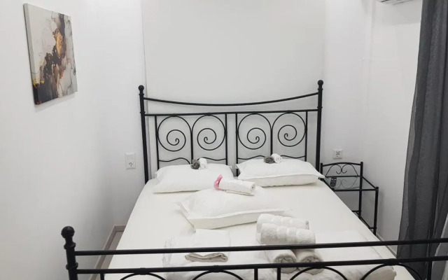 Konstantinos'S Luxury Apartment