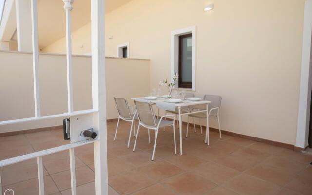 Welcomely - Degli Artigiani - Cala e Moro