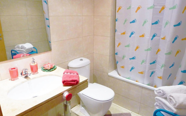 ALEXANDRA´s BEACH-PORT