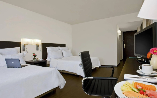 Fiesta Inn Guadalajara Expo