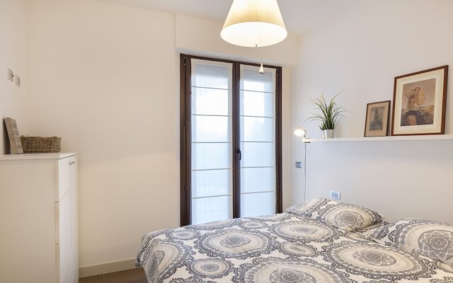 Lake Maggiore View Apartment