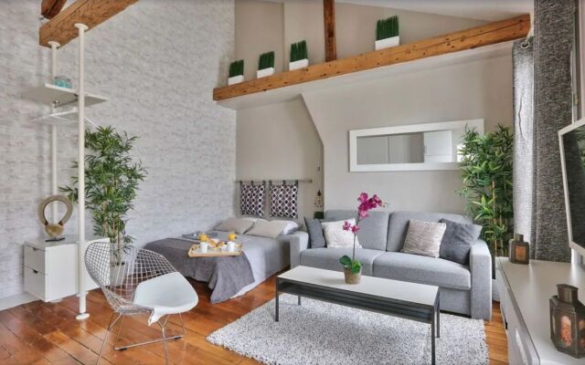 Amazing Loft " Eiffel Tower"